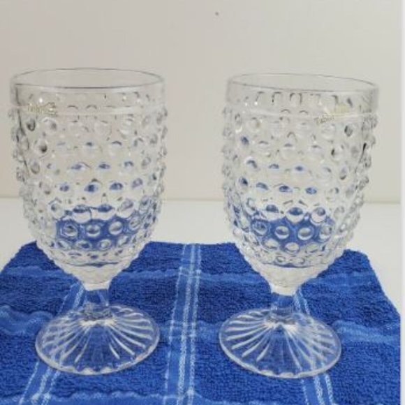 Goblets Glasses Home Hobnail Embossed Set of 2 Knobby Design Clear Cups - Picture 1 of 7